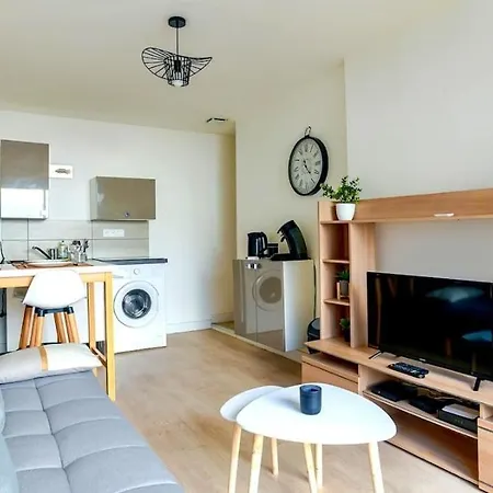 Apartment F2 Au Coeur De *