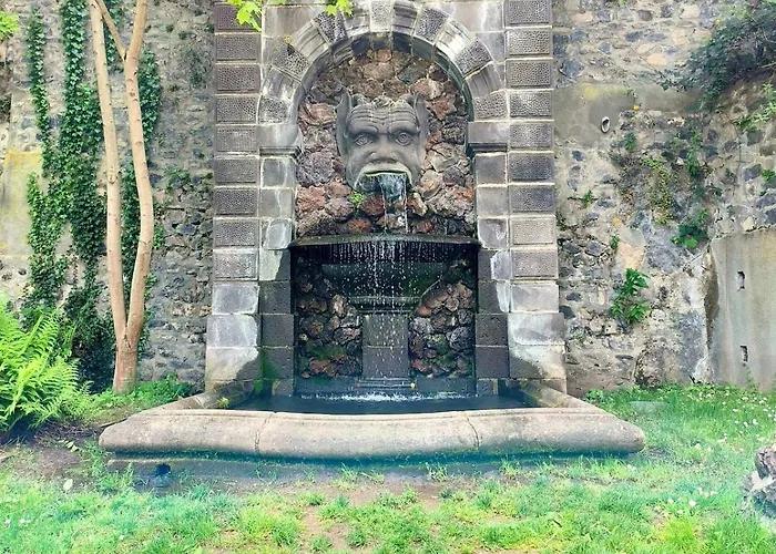 Apartment Chez Les Filles Defrance *